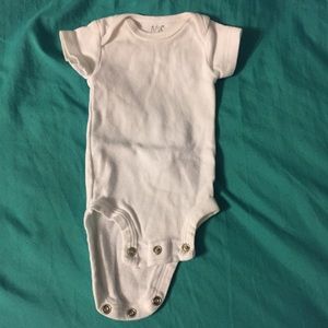 💚Baby Carters Newborn💚 BOGO FREE